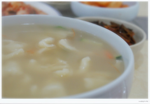 이조칼국수 이미지