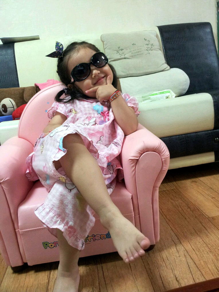 손녀의 애교