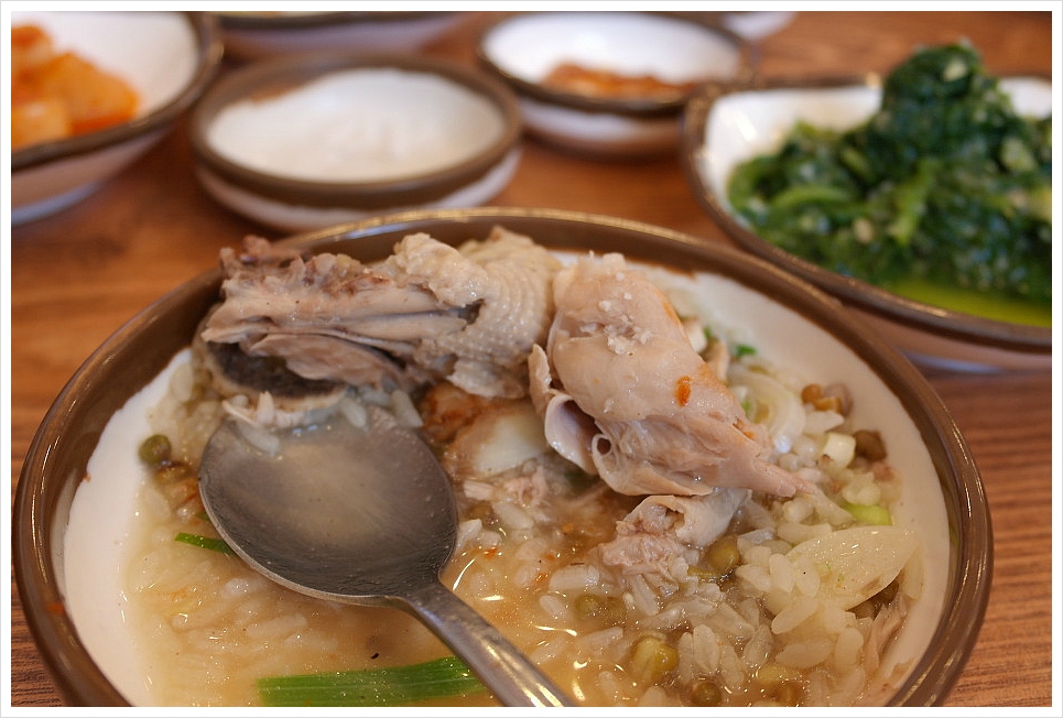 한방삼계탕 이미지