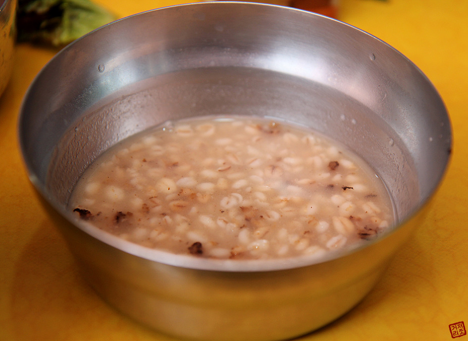 대전 중앙시장에서 정과 함께 먹어요~ "보리비빔밥" 대전맛집 대전중동맛집 대전중앙시장