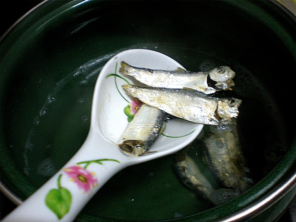하얀국물 기스면으로 떡라면 끓여 먹었어요^^