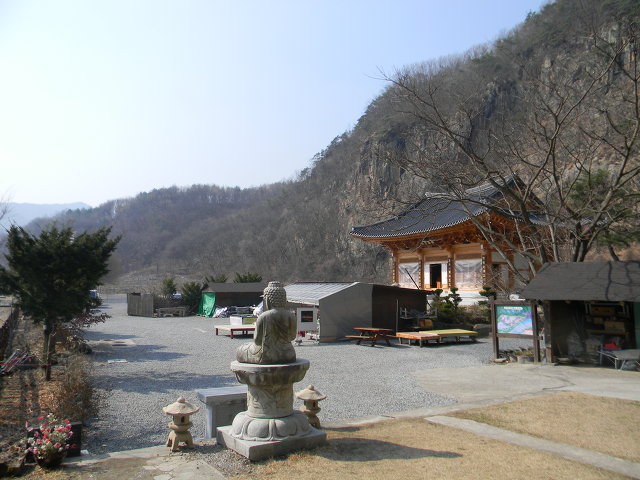 단양 사인암, 청련암
