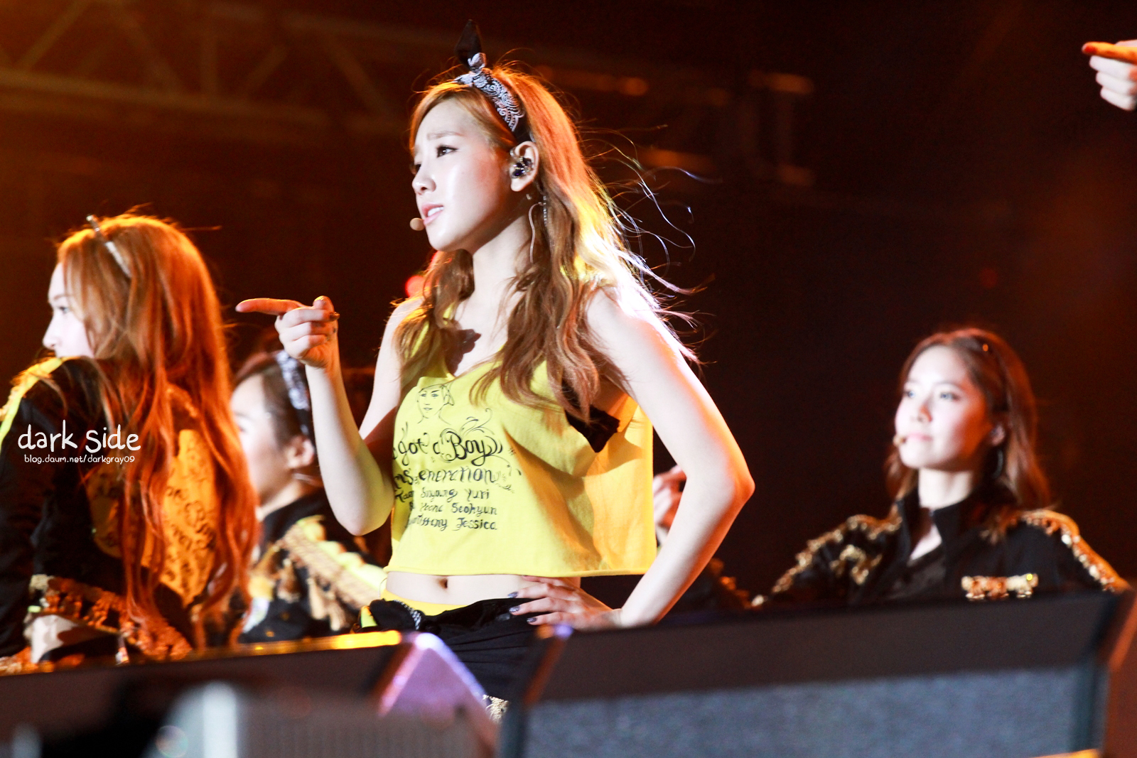 [PIC][29-03-2013]SNSD khởi hành đi Thái Lan để biểu diễn tại "Super Joint Concert" vào chiều nay - Page 11 2130F34251581A72148C2C