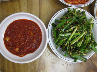족발이 닭 이미지